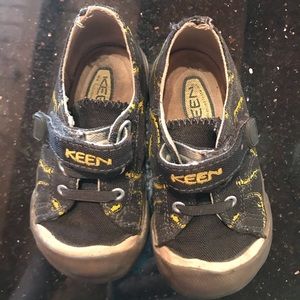 Keen shoes